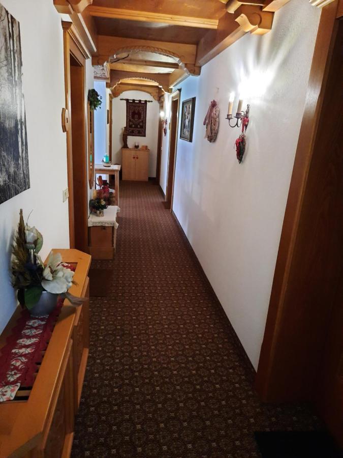 Gaestehaus Burgi Fügen Eksteriør billede
