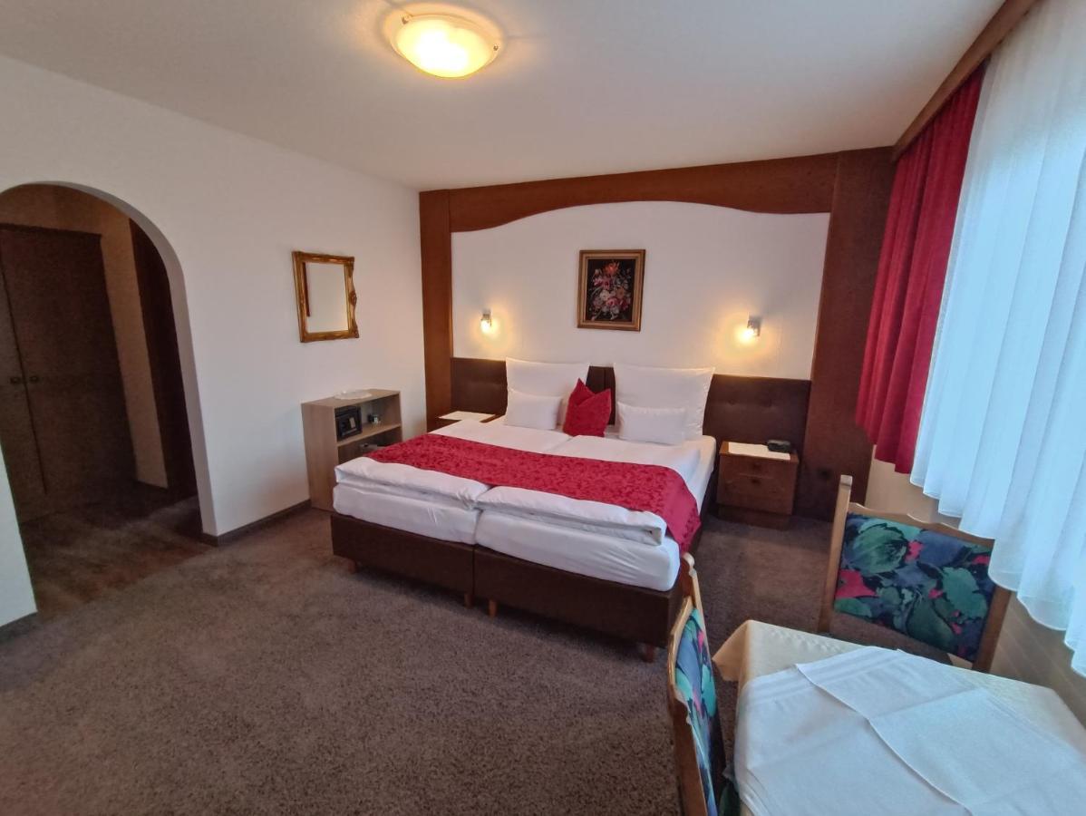 Gaestehaus Burgi Fügen Eksteriør billede