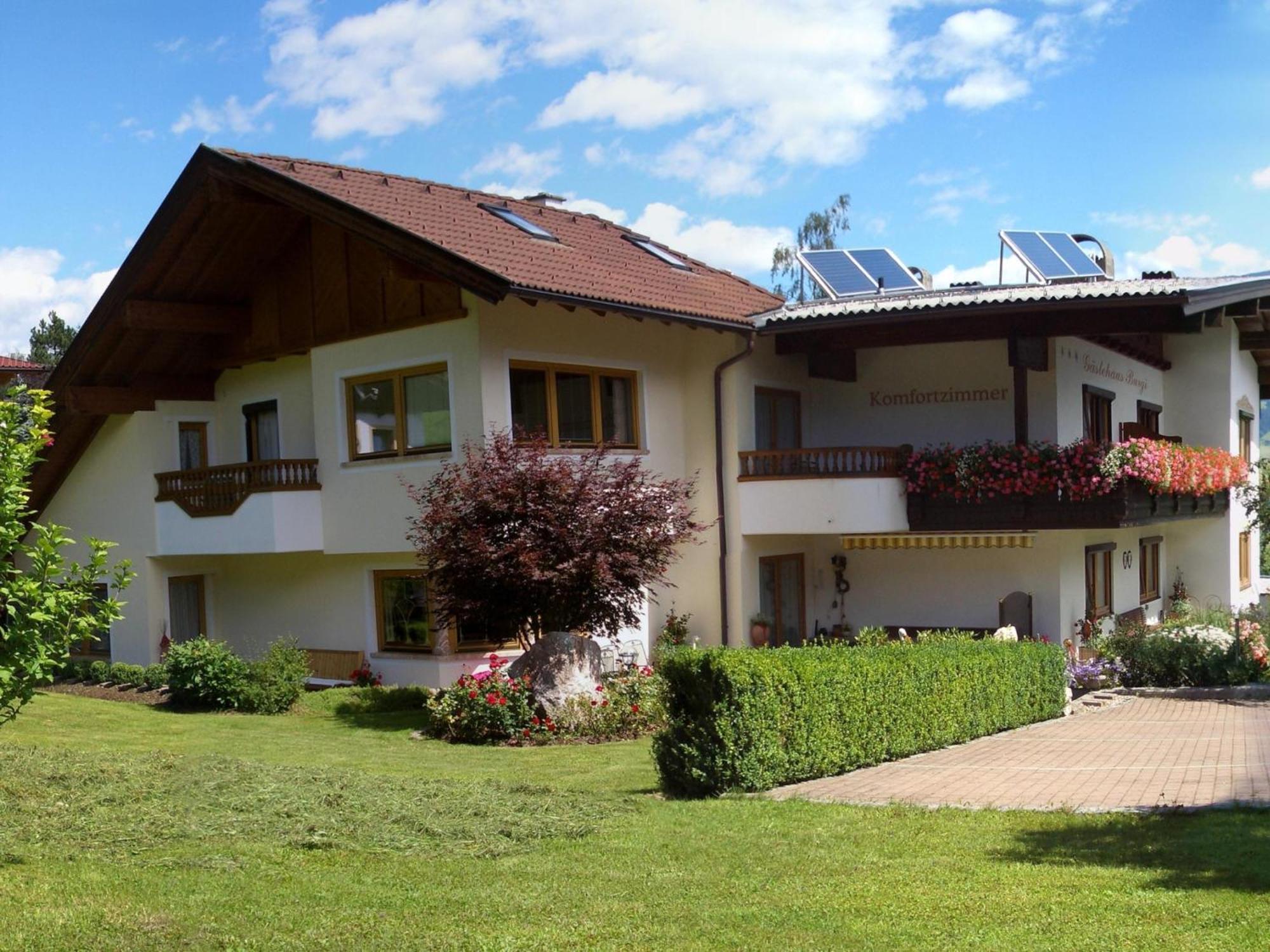 Gaestehaus Burgi Fügen Eksteriør billede